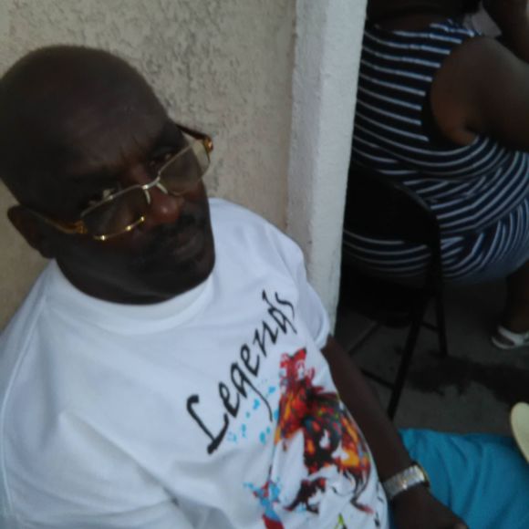 Meet your Posher, Tony - Picture 1 of 1